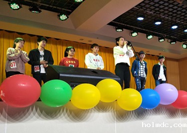 电子通信工程学院成功举办“炫我青春•唱响明天”我爱记歌词大赛